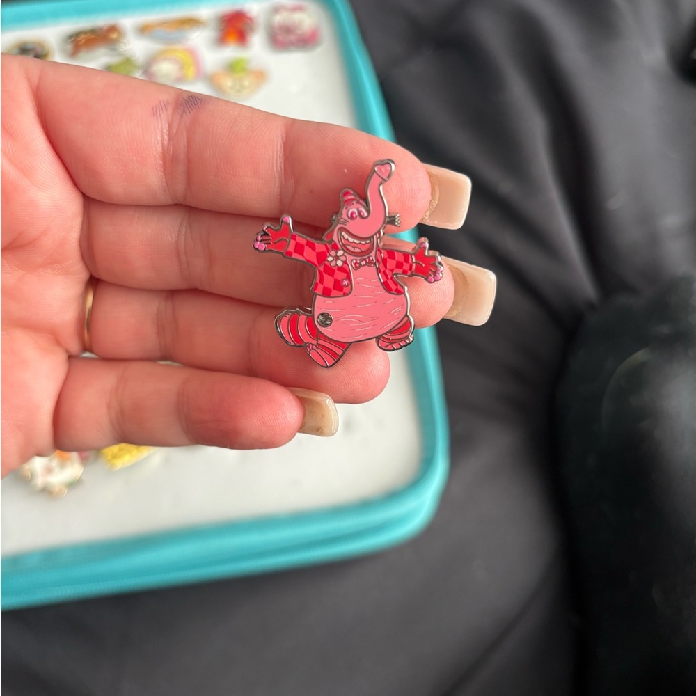CHASER Disneyland Pin Wave A